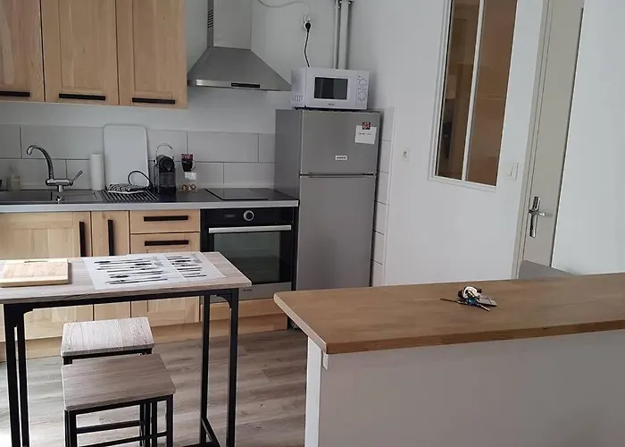 Agreable Appartement Lumineux Au Centre-Ville